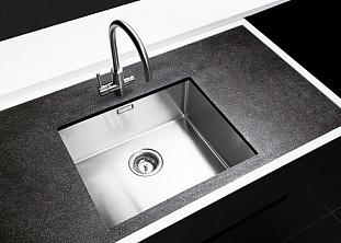 ����� �������� �� ����������� ����� IDDIS Edifice (EDI44S0i77)