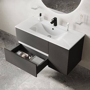 ����� � ������������, ���������, 100 ��, �����-�����, Bild, IDDIS, (BIL10G0i95K) �� �������� ������� � �. ������� �����