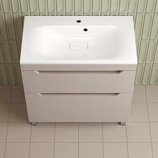 ����� ��������� "�����" 100 ���� ����� �� �������� ������� � �. ������� �����