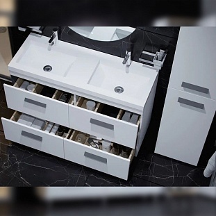 ����� � ��������� ��������� Velvex Orlando  ����� �������, 120 �� �� �������� ������� � �. ������� �����