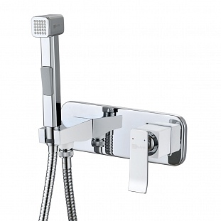��������� Lemark Contest LM5819CW � ������������� �����, ������������ �� �������� ������� � �. ������� �����
